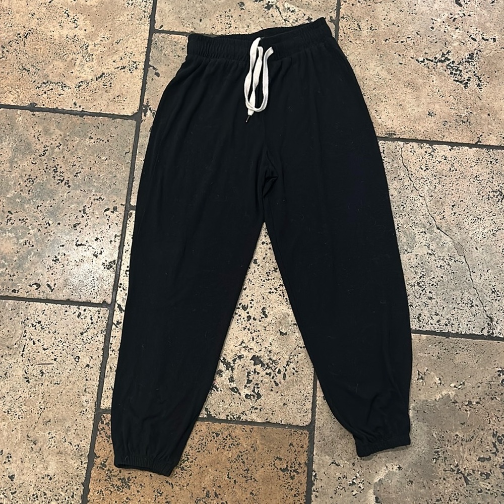 Women’s small pants from urban outfitters! Black leggings